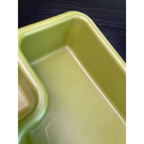 OLIVE GREEN CUTLERY Tray - Rubbermaid Flatware Tray - Vintage 70s - 9" x 12 1/2" - Picture 6 of 8